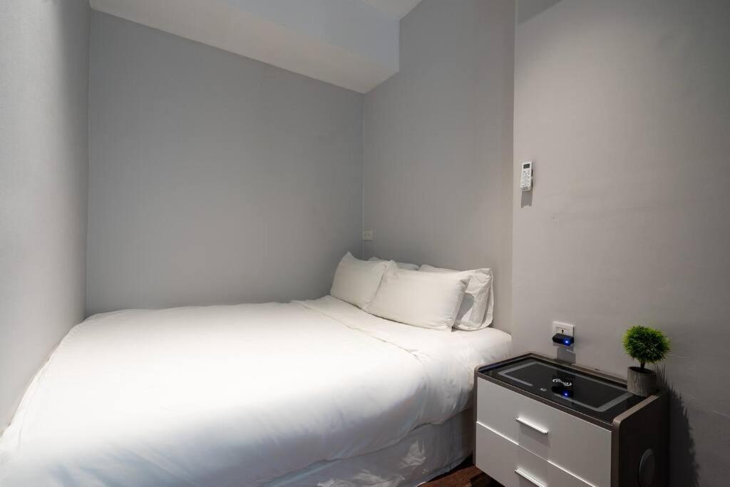 Apartamento The Rixx Minimalism Apartment@ Ben Thanh/3bedrooms