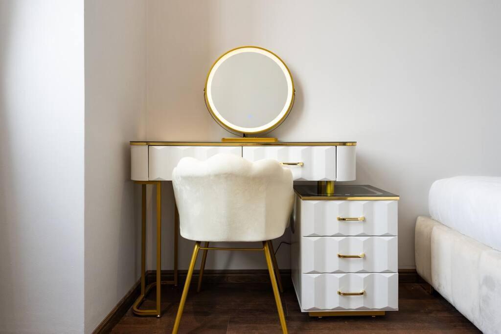 The Rixx Minimalism Apartment@ Ben Thanh/3bedrooms Apartamento *