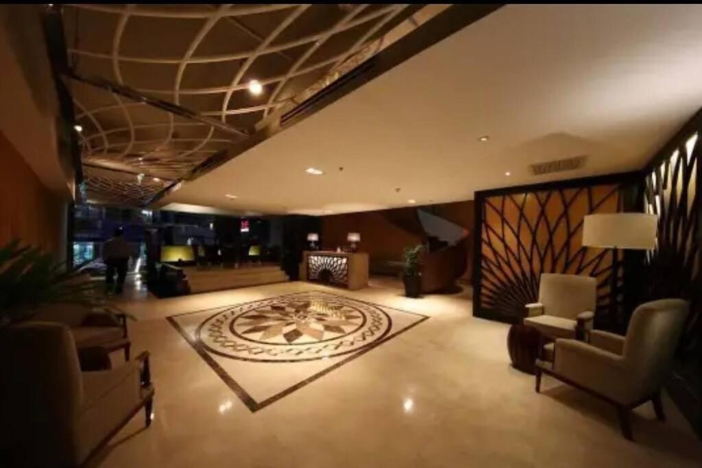 Apartamento The Rixx Minimalism Apartment@ Ben Thanh/3bedrooms *